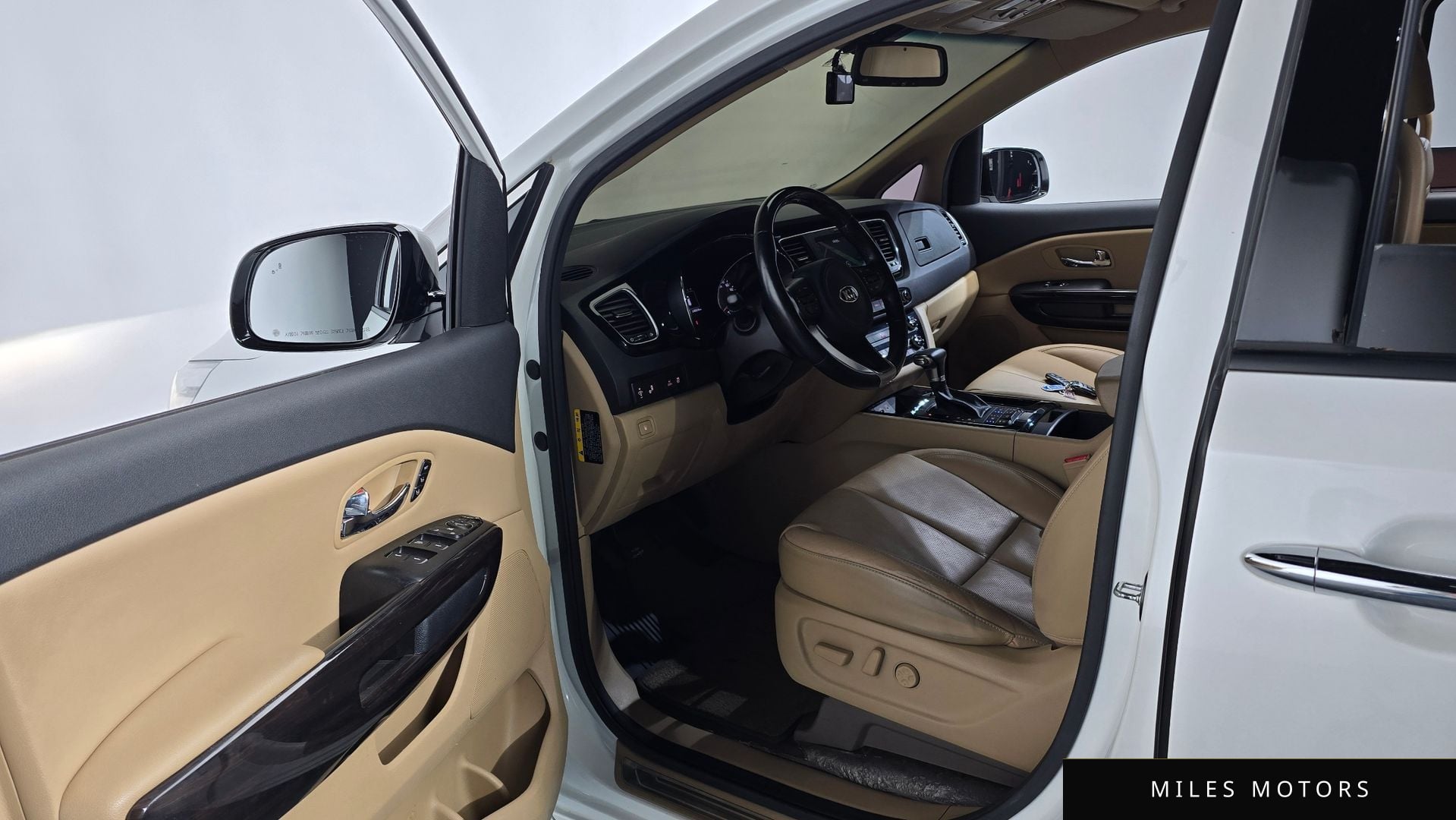 Kia Canival 2018 — миниатюра 10