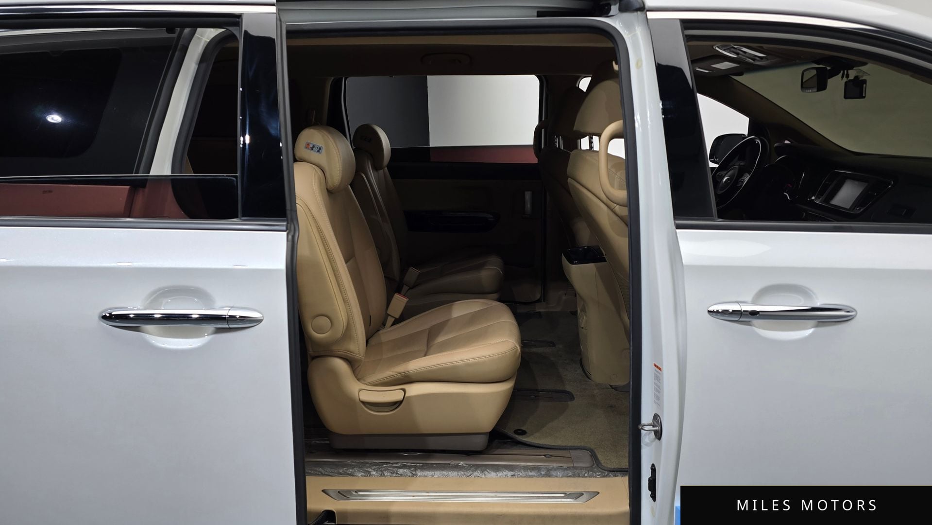 Kia Canival 2018 — миниатюра 12