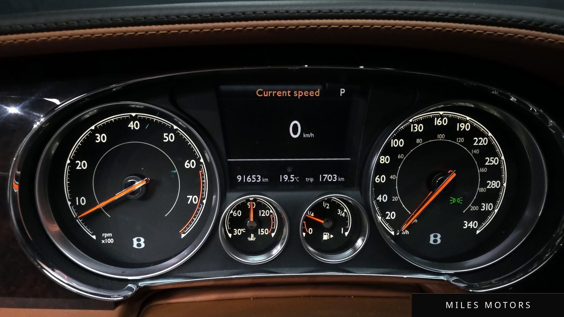 Bentley Flying Spur 2016 — миниатюра 8