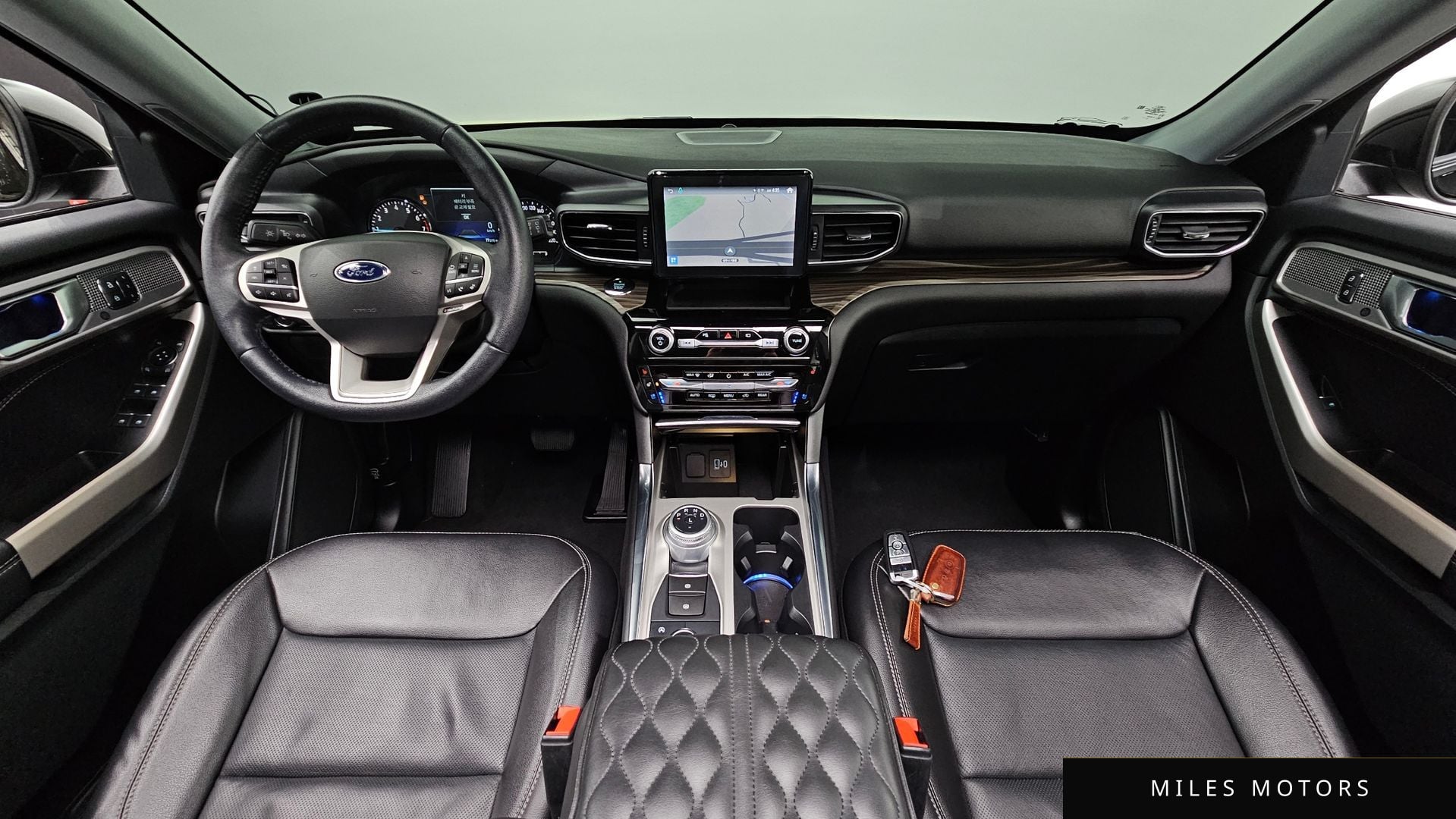 Ford Explorer 2021 — миниатюра 7