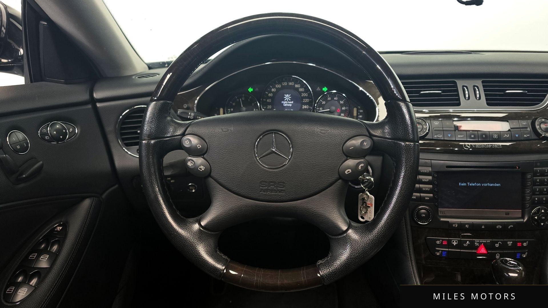 Mercedes-Benz CLS-Class W219 2005 — миниатюра 13