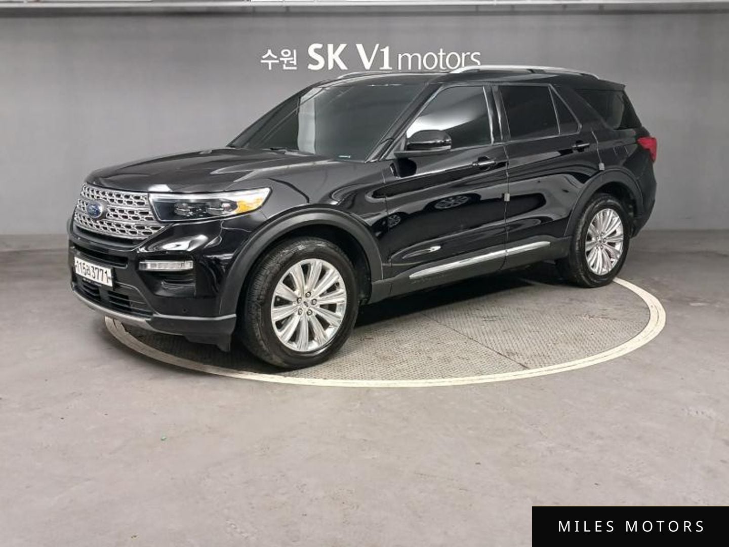 Ford Explorer 2020 — миниатюра 2