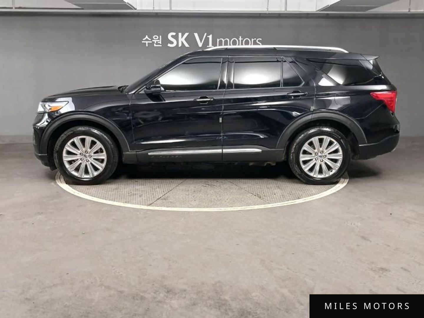 Ford Explorer 2020 — миниатюра 3