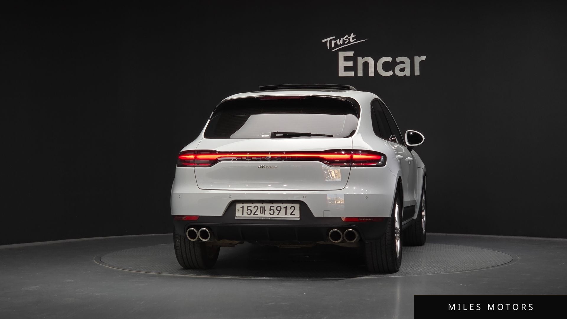 Porsche Macan 2019 — миниатюра 4