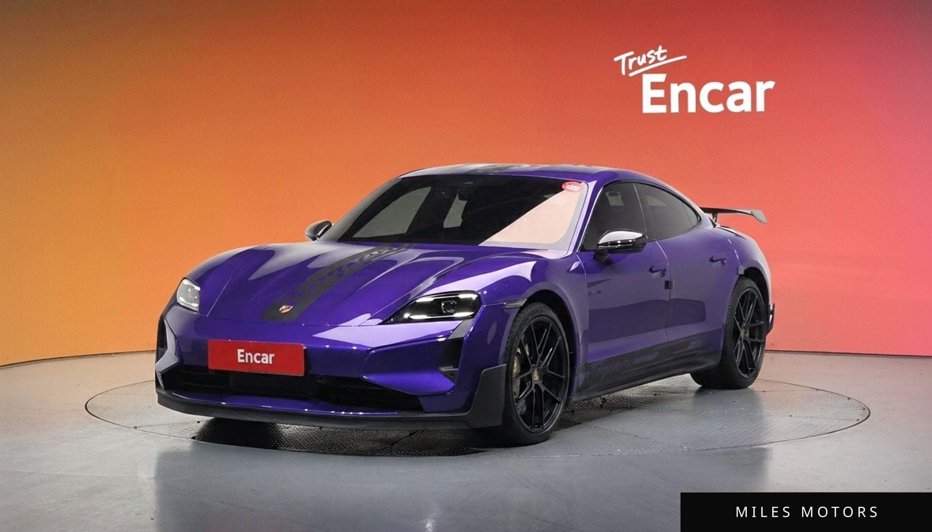 Porsche Taycan 2025 — миниатюра 10
