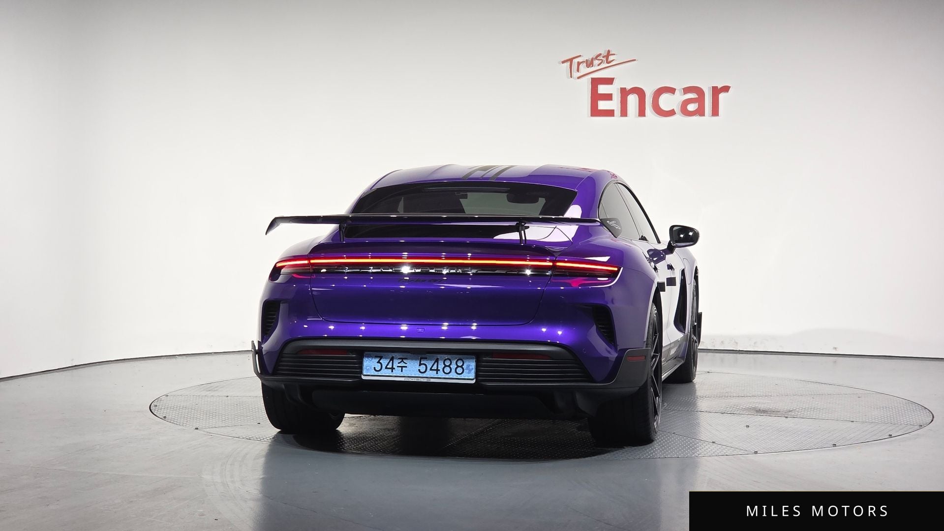 Porsche Taycan 2025 — миниатюра 3