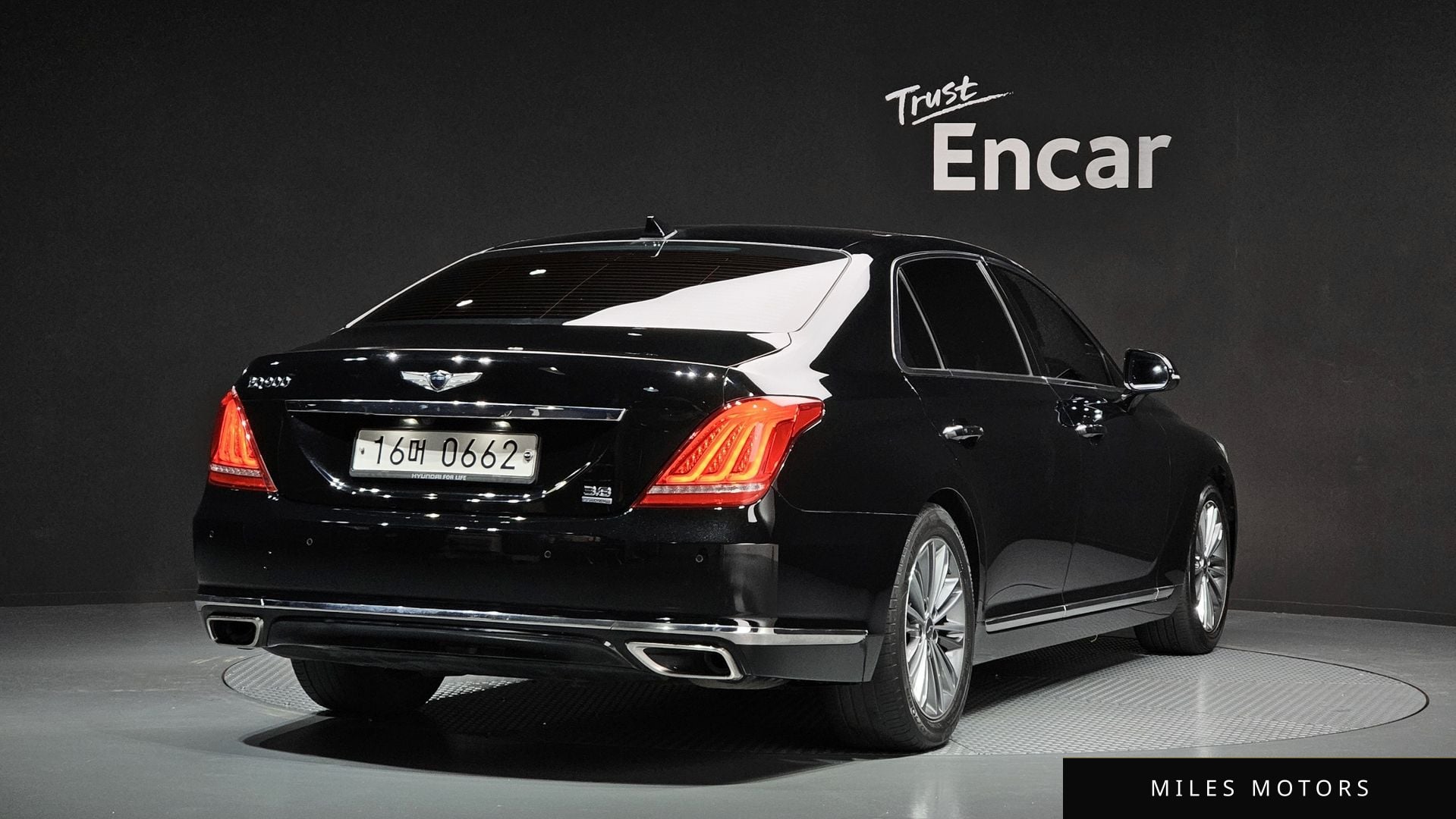 Genesis EQ900 2016 — миниатюра 2