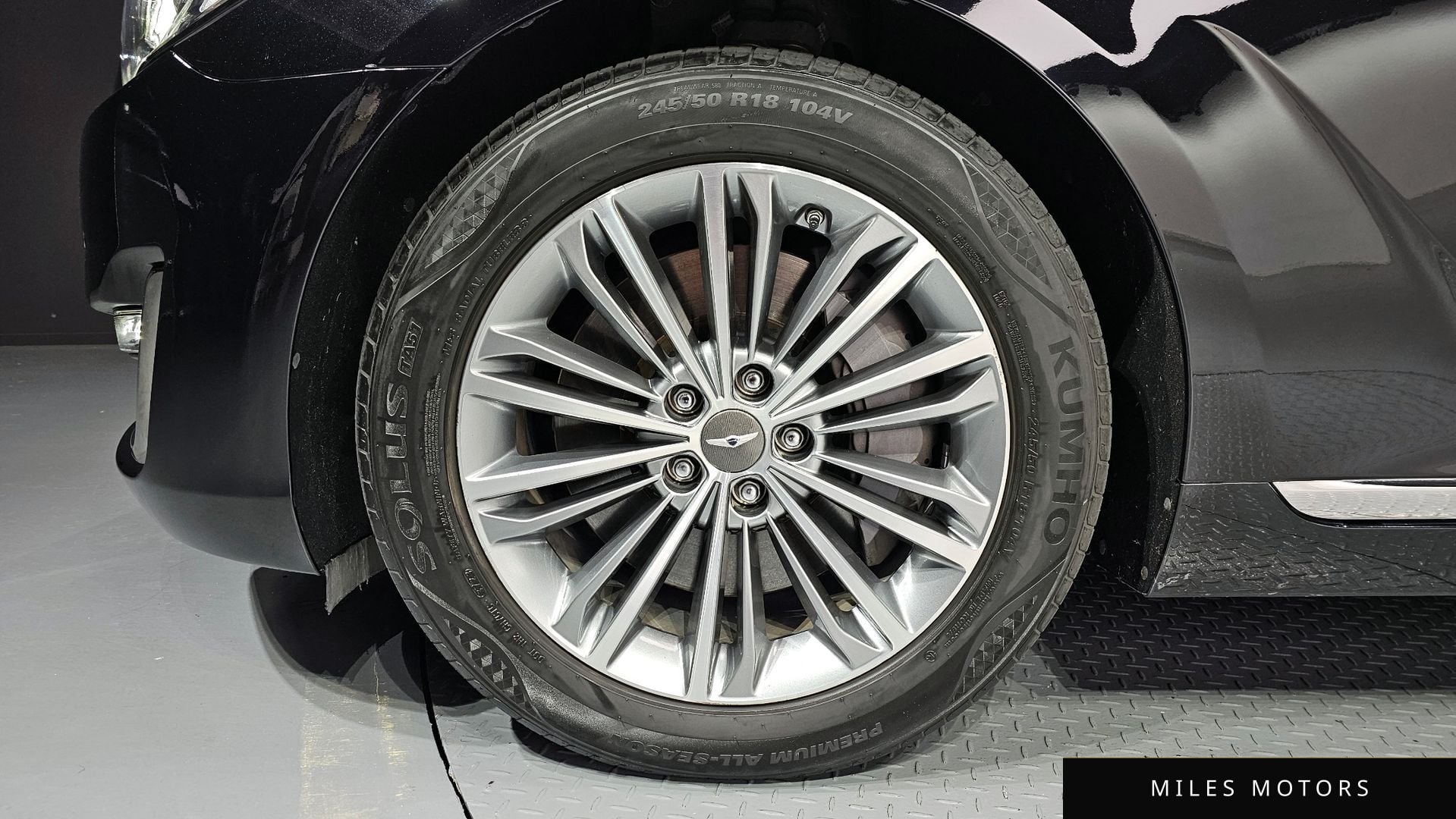 Genesis EQ900 2016 — миниатюра 5