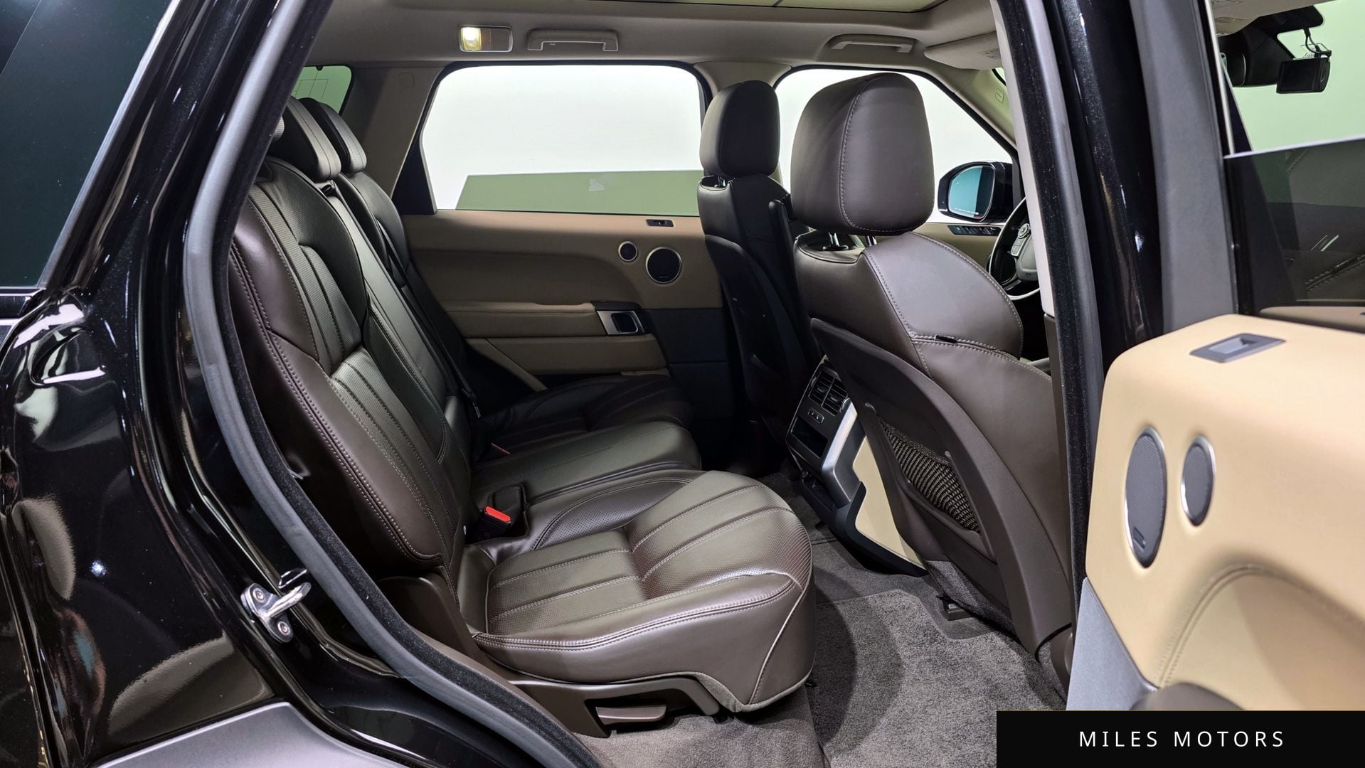 Land Rover Range Rover Sport 2016 — миниатюра 12