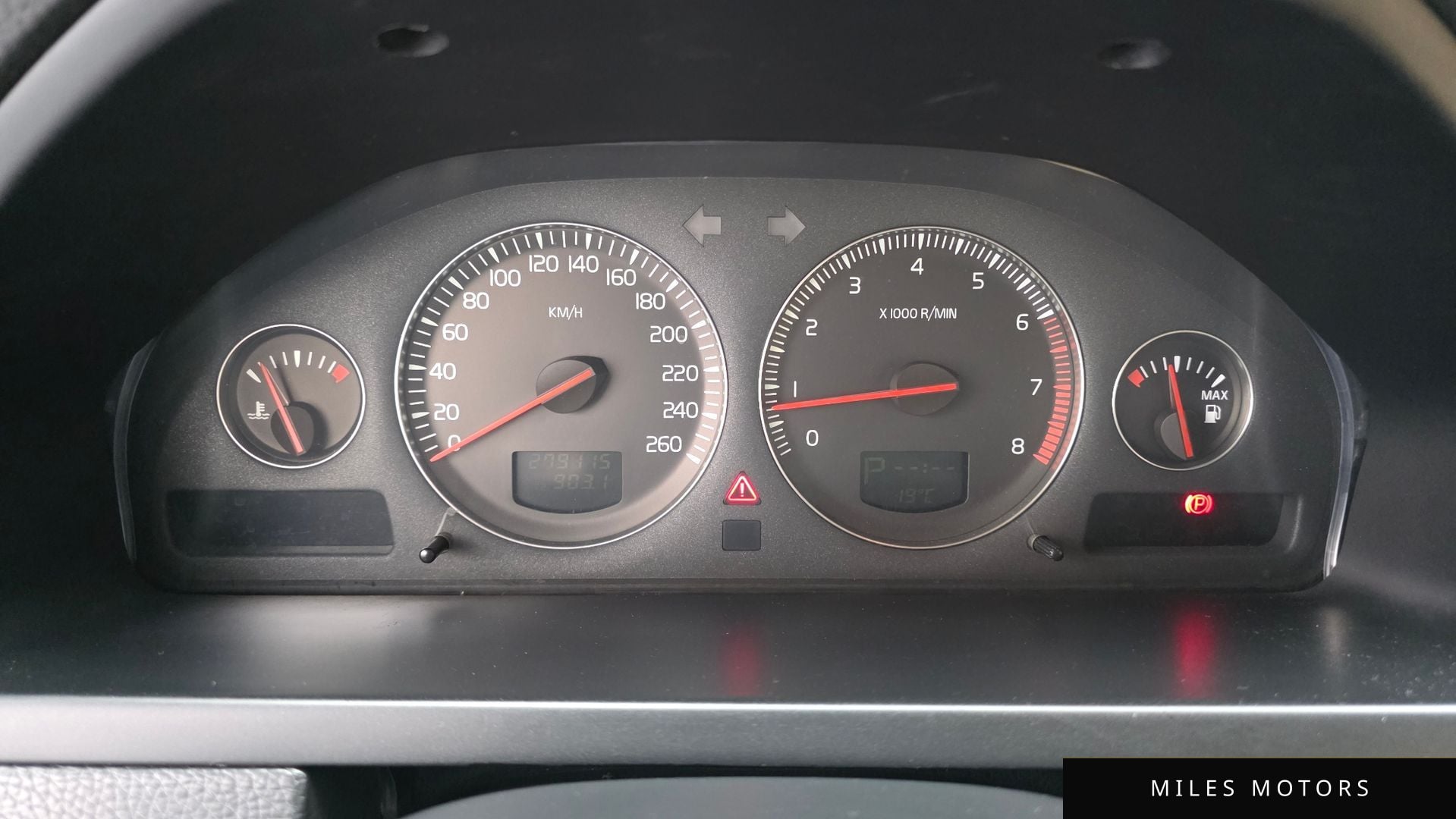 Volvo XC90 2004 — миниатюра 8