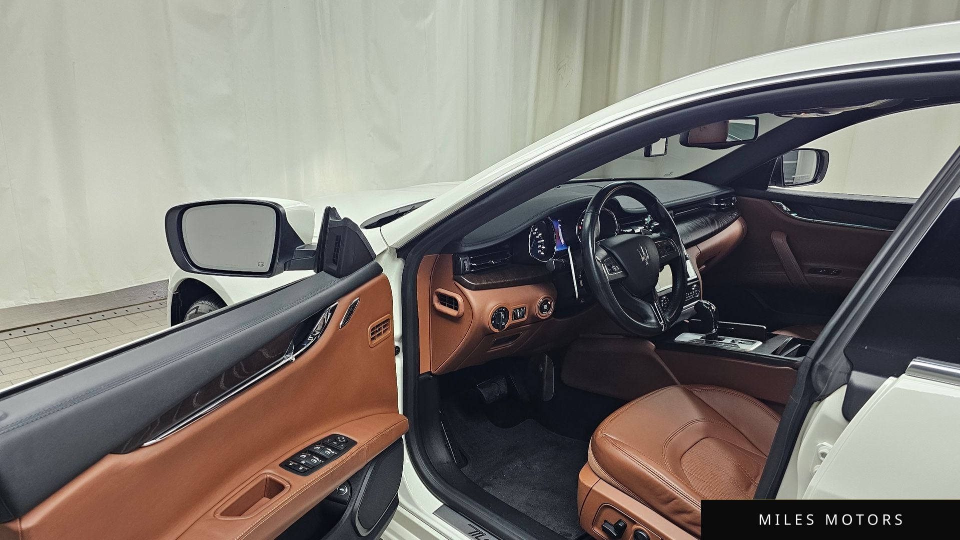 Maserati 콰트로포르테 2015 — миниатюра 10