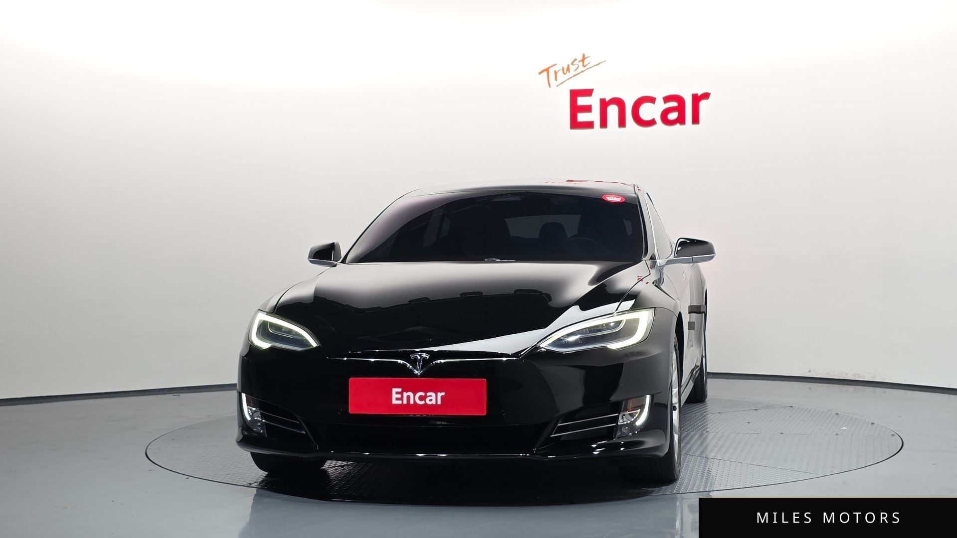 Tesla 모델 S 2019 — миниатюра 3