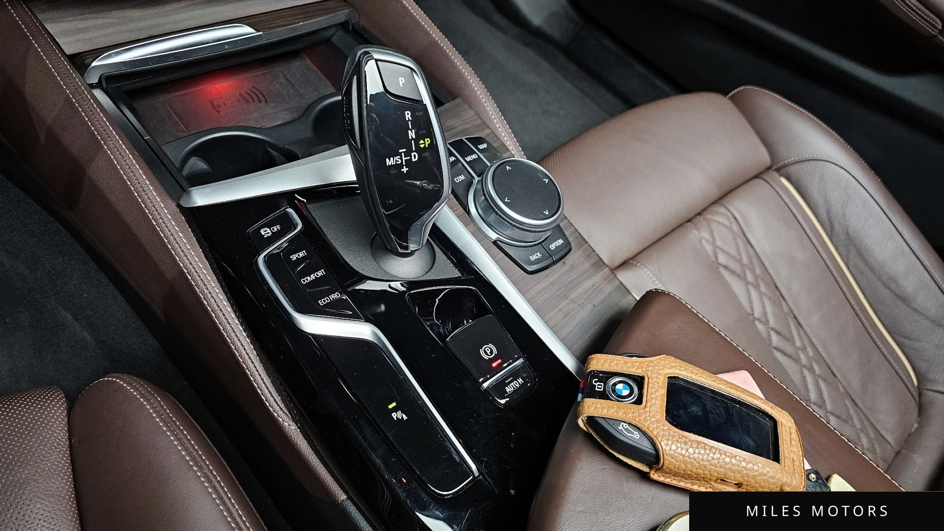 BMW 5 Series (G30) 2021 — миниатюра 9
