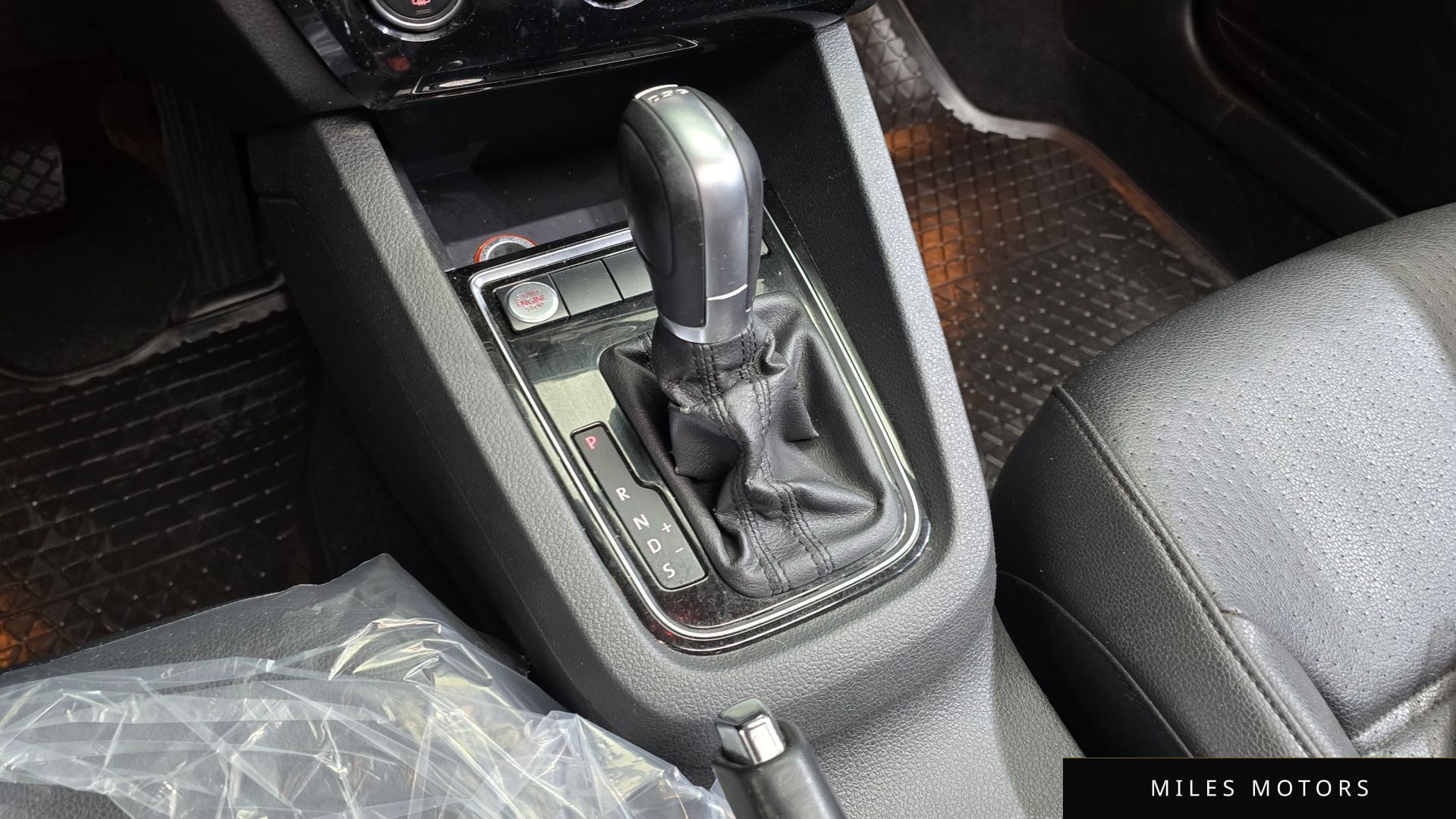 Volkswagen Jetta 2015 — миниатюра 9