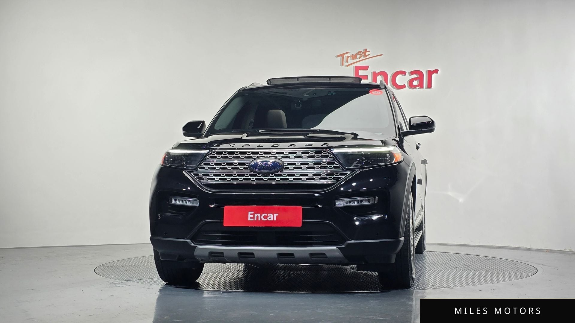 Ford Explorer 2022 — миниатюра 3