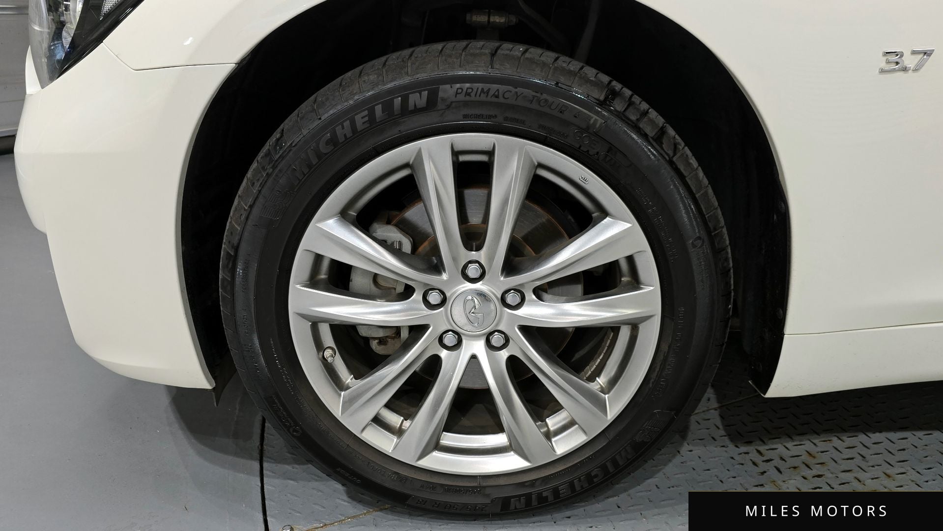 Infiniti Q70 2019 — миниатюра 5