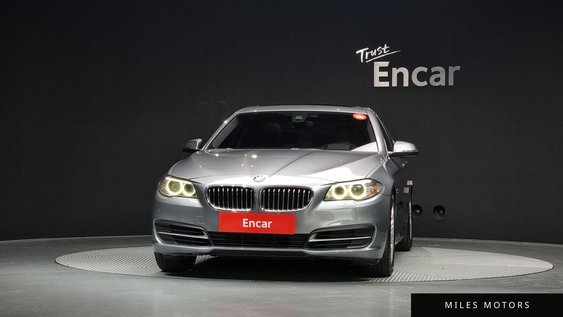 BMW 5 Series (F10) 2014 — миниатюра 3