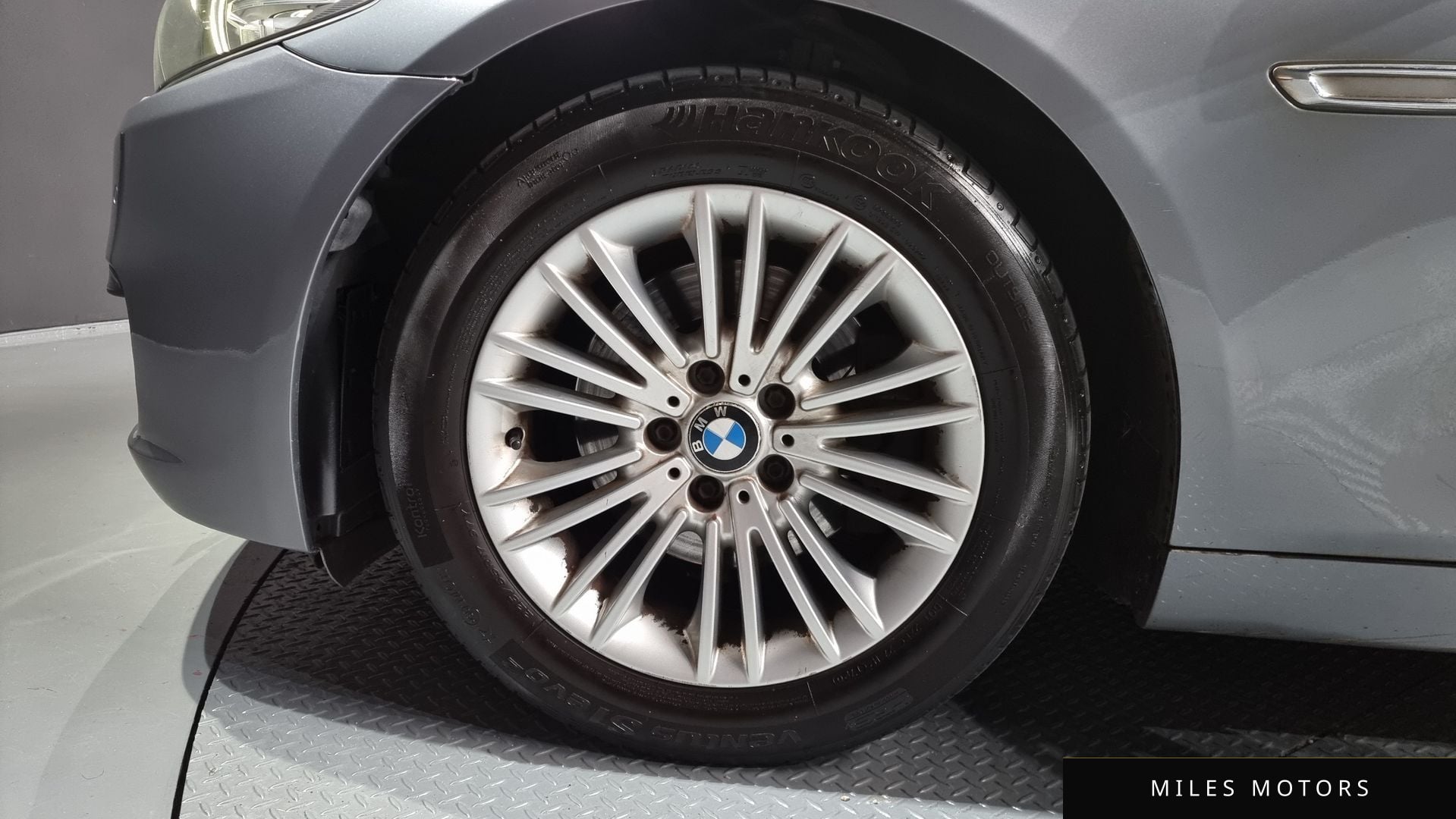 BMW 5 Series (F10) 2014 — миниатюра 5