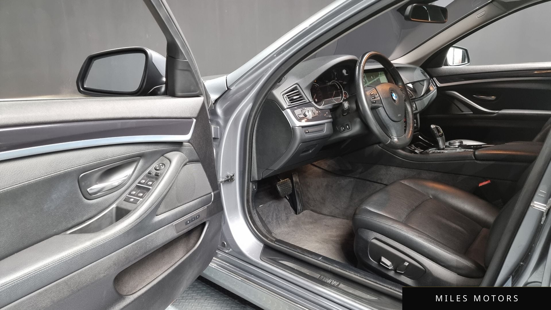 BMW 5 Series (F10) 2014 — миниатюра 10