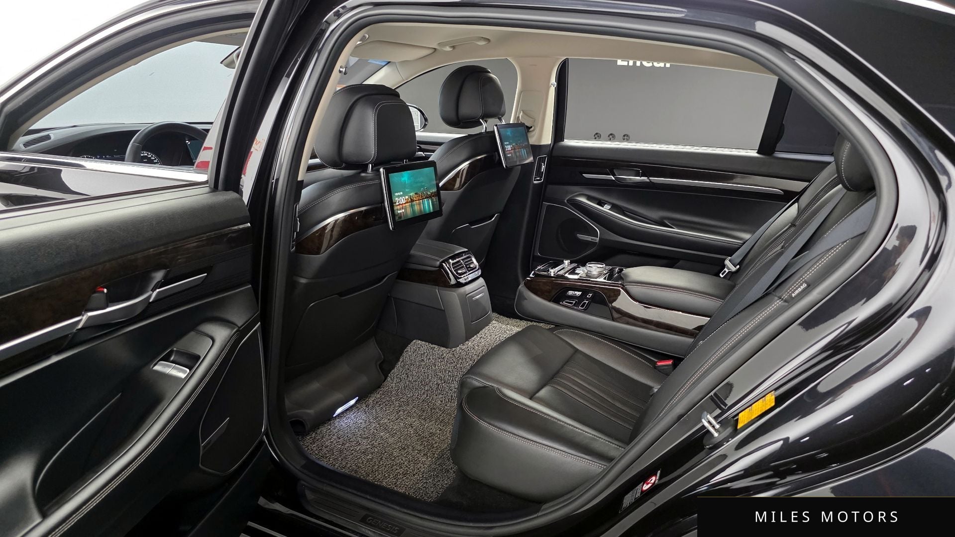 Genesis G90 2019 — миниатюра 11