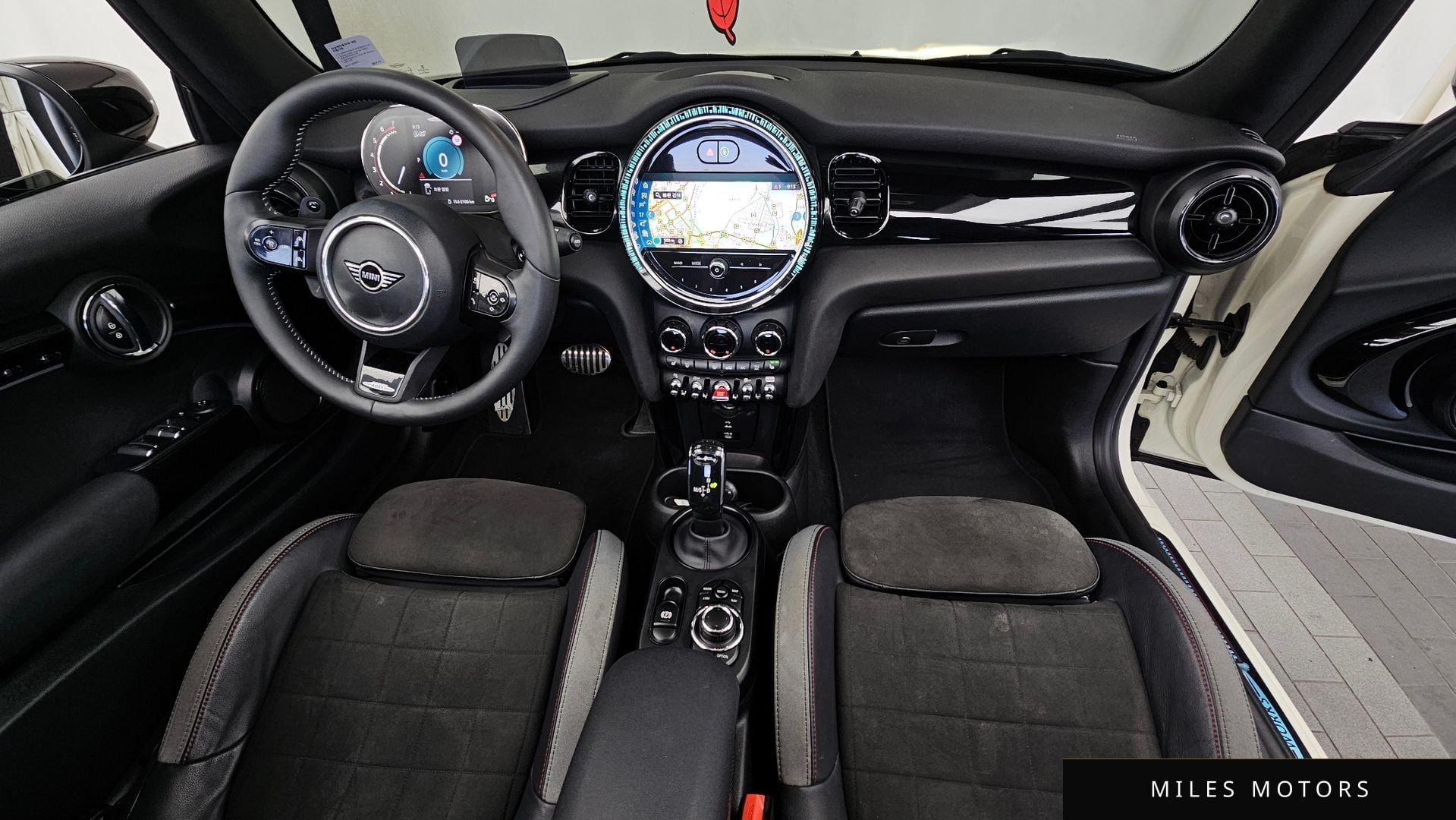 MINI Cooper Convertible 2022 — миниатюра 7