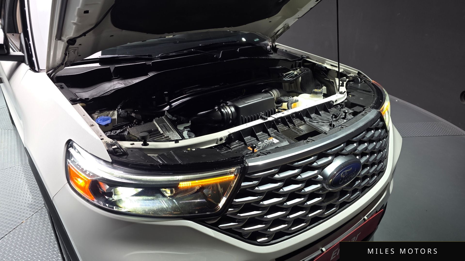 Ford Explorer 2022 — миниатюра 6