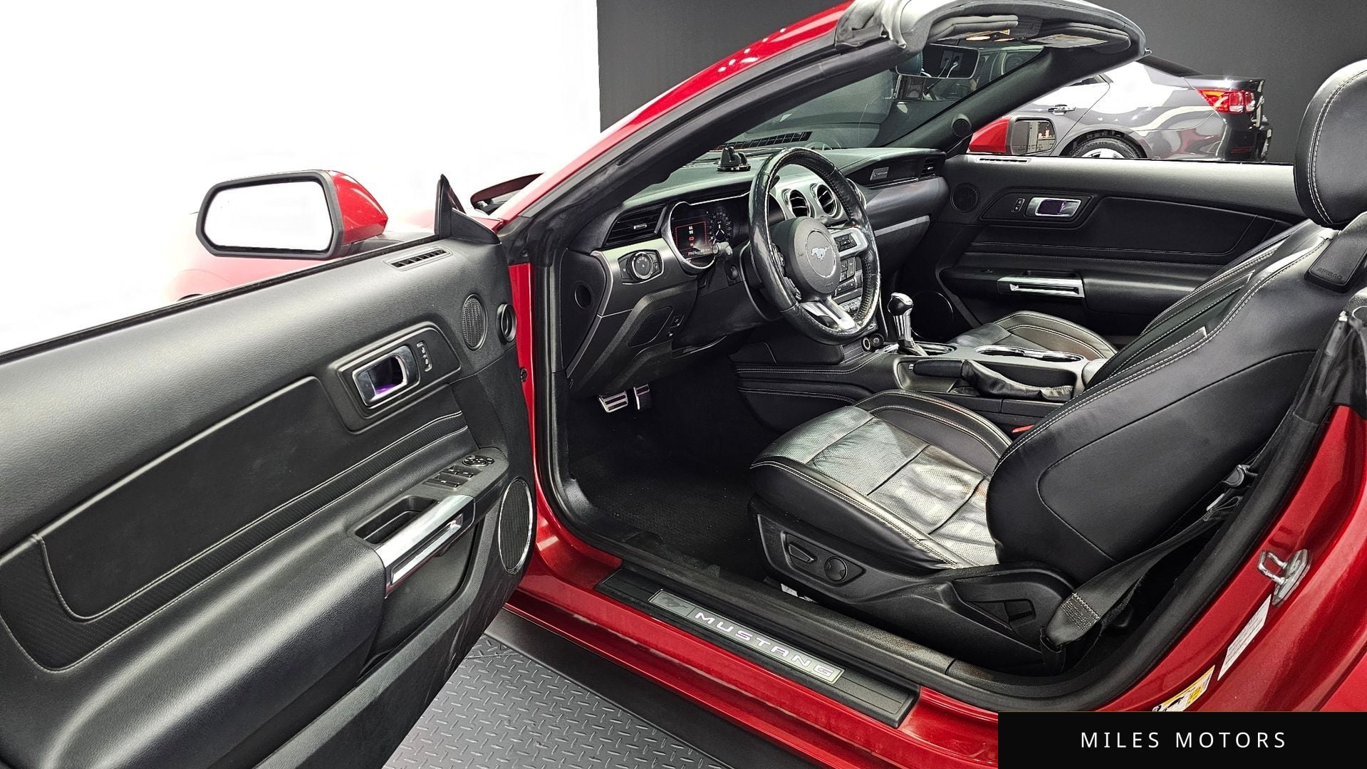 Ford Mustang 2021 — миниатюра 11