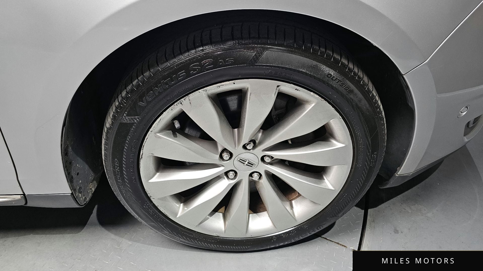 Lincoln MKS 2013 — миниатюра 5