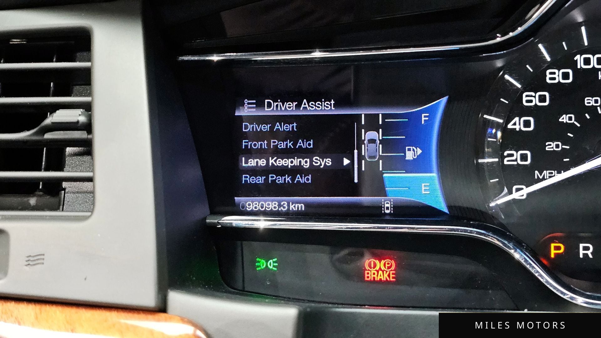 Lincoln MKS 2013 — миниатюра 16