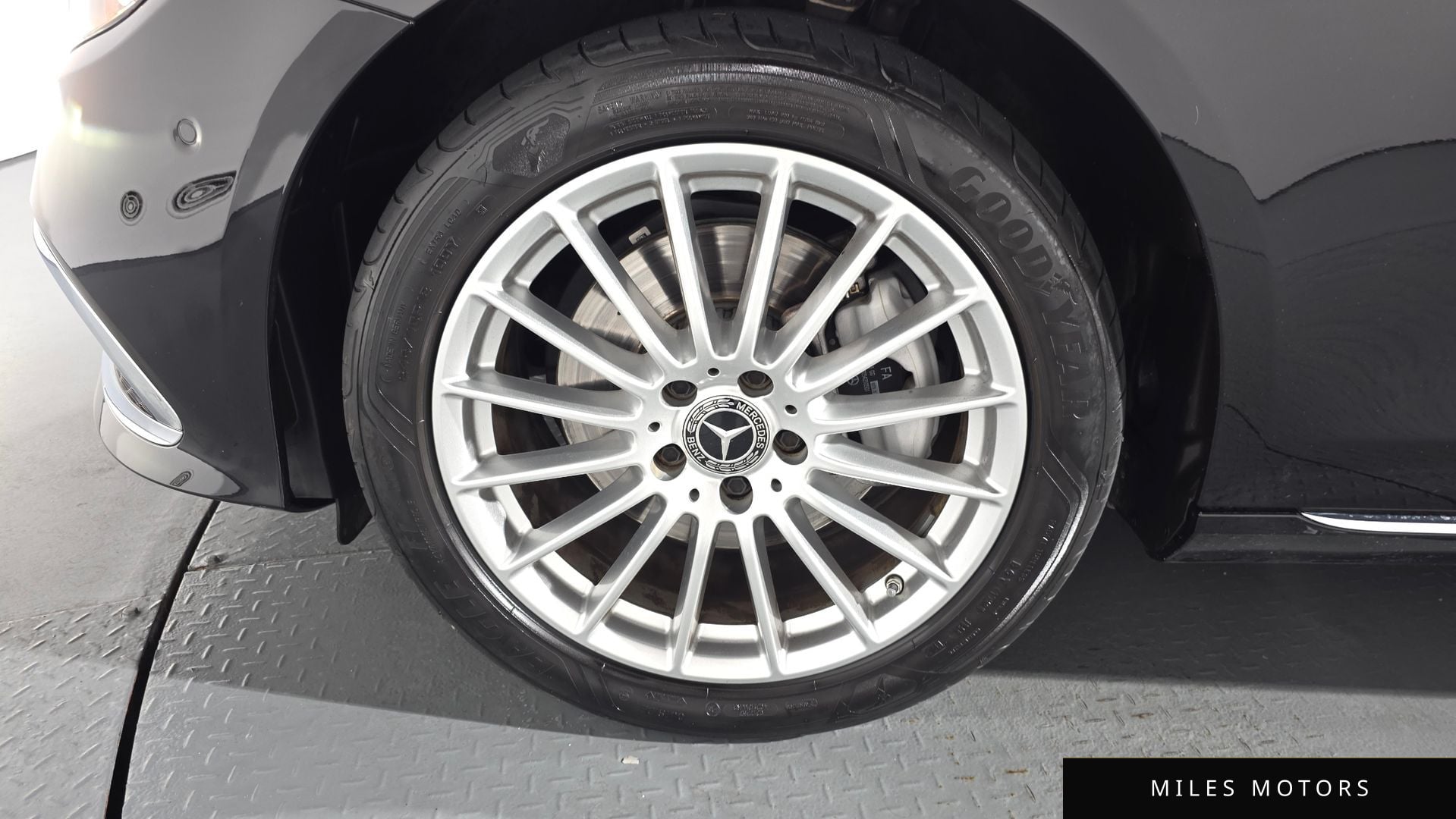 Mercedes-Benz E-Class W213 2023 — миниатюра 5