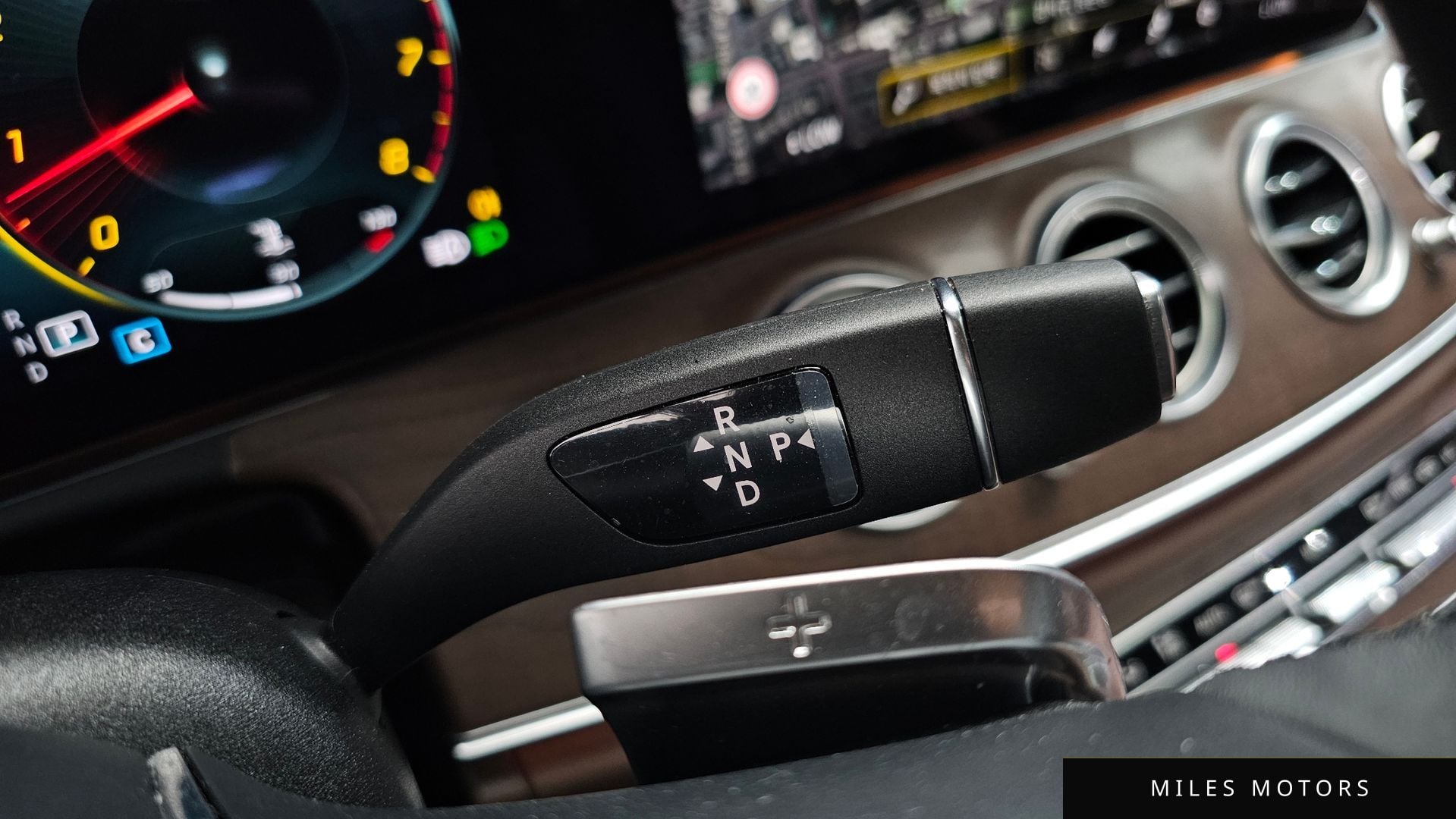 Mercedes-Benz E-Class W213 2023 — миниатюра 9