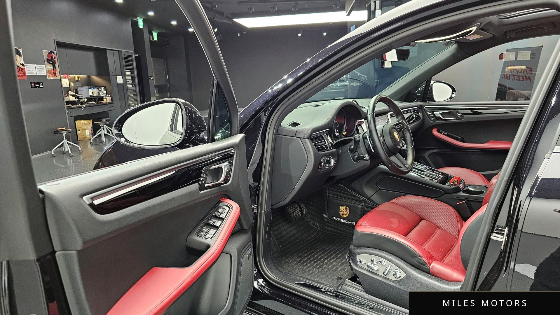 Porsche Macan 2022 — миниатюра 11