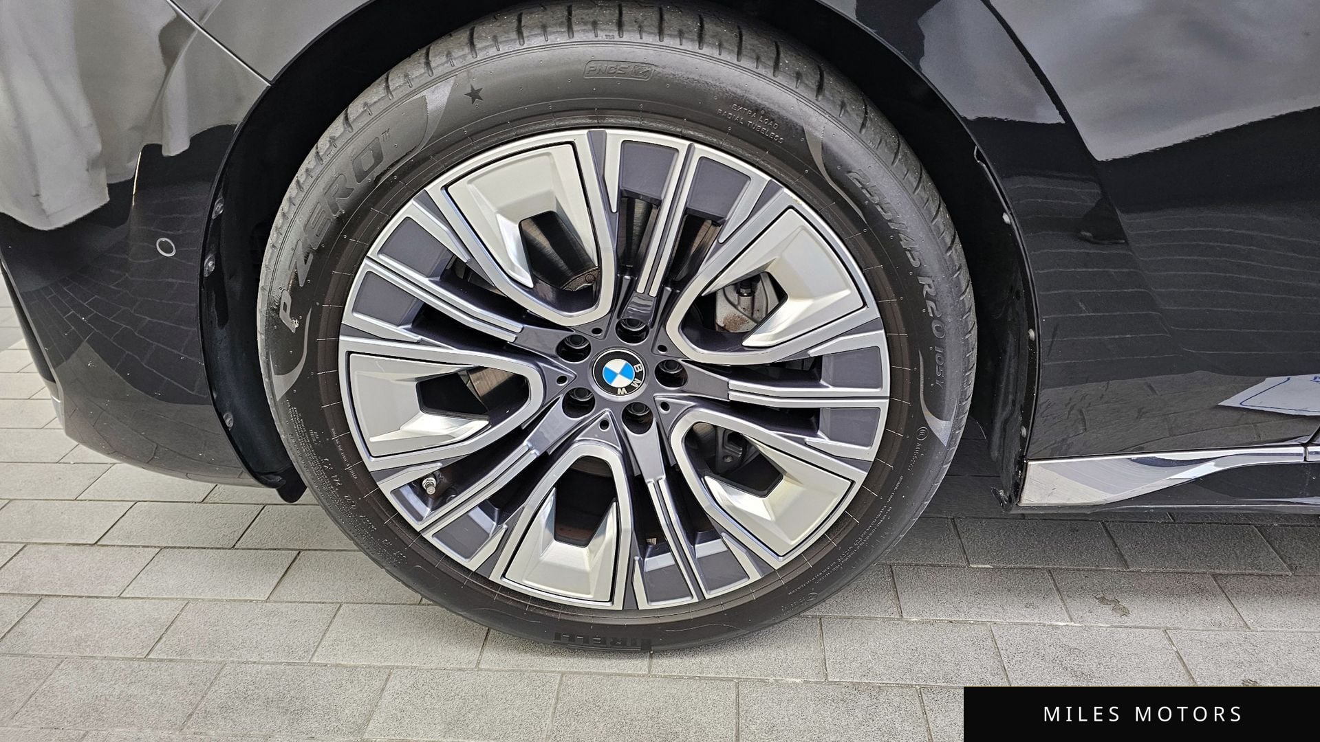 BMW 7 Series (G70) 2023 — миниатюра 5