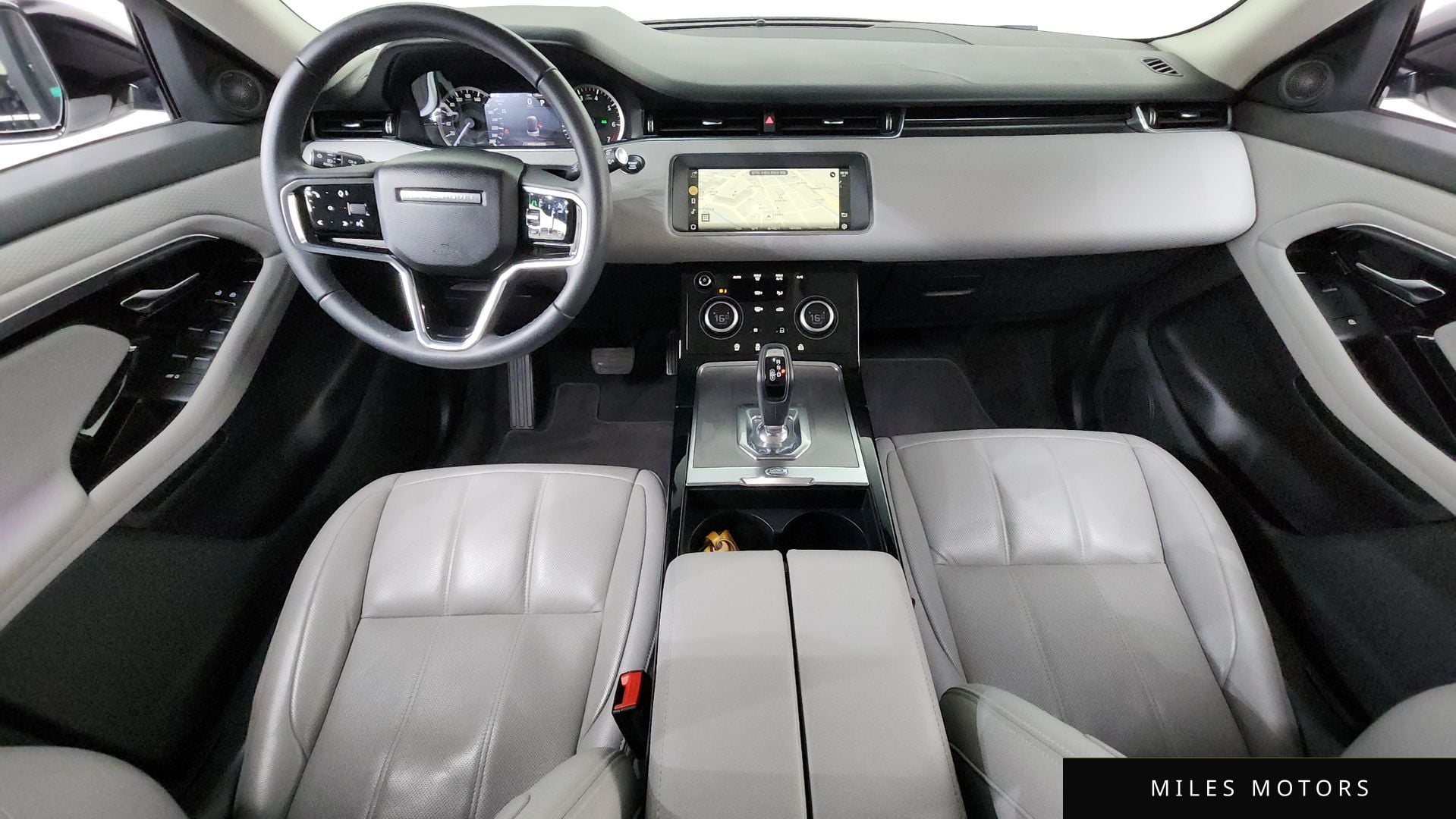 Land Rover Range Rover Evoque 2023 — миниатюра 7