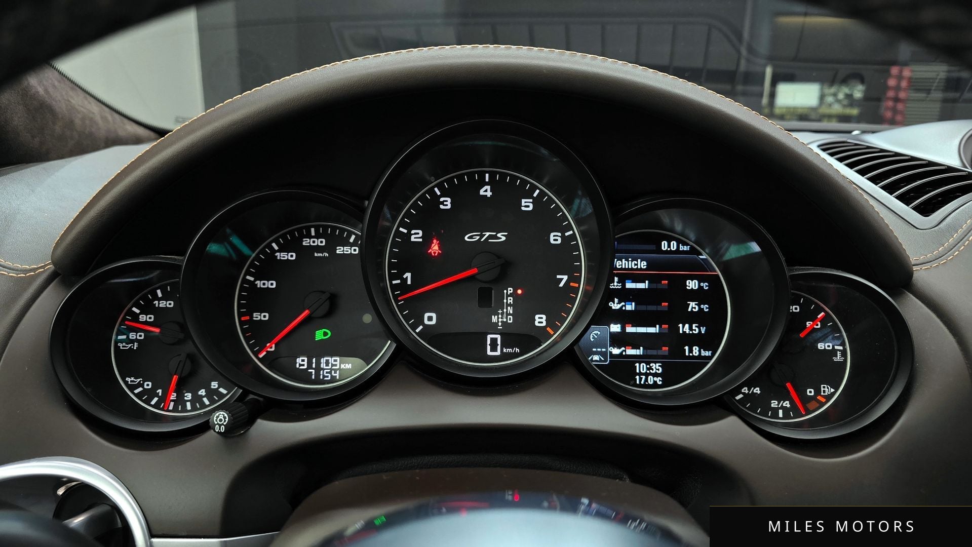 Porsche Cayenne 2016 — миниатюра 8