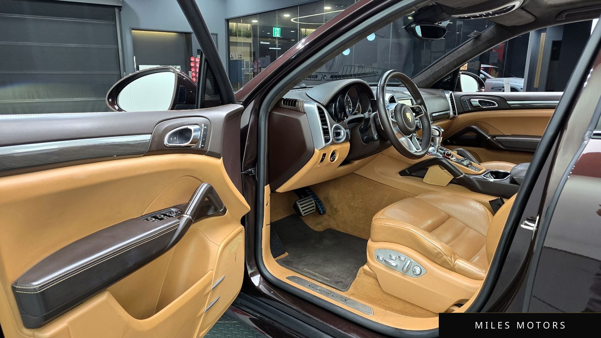 Porsche Cayenne 2016 — миниатюра 11