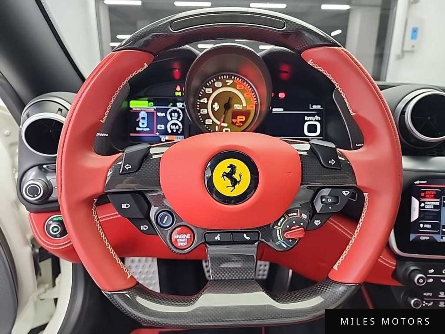 Ferrari 포르토피노 2023 — миниатюра 10