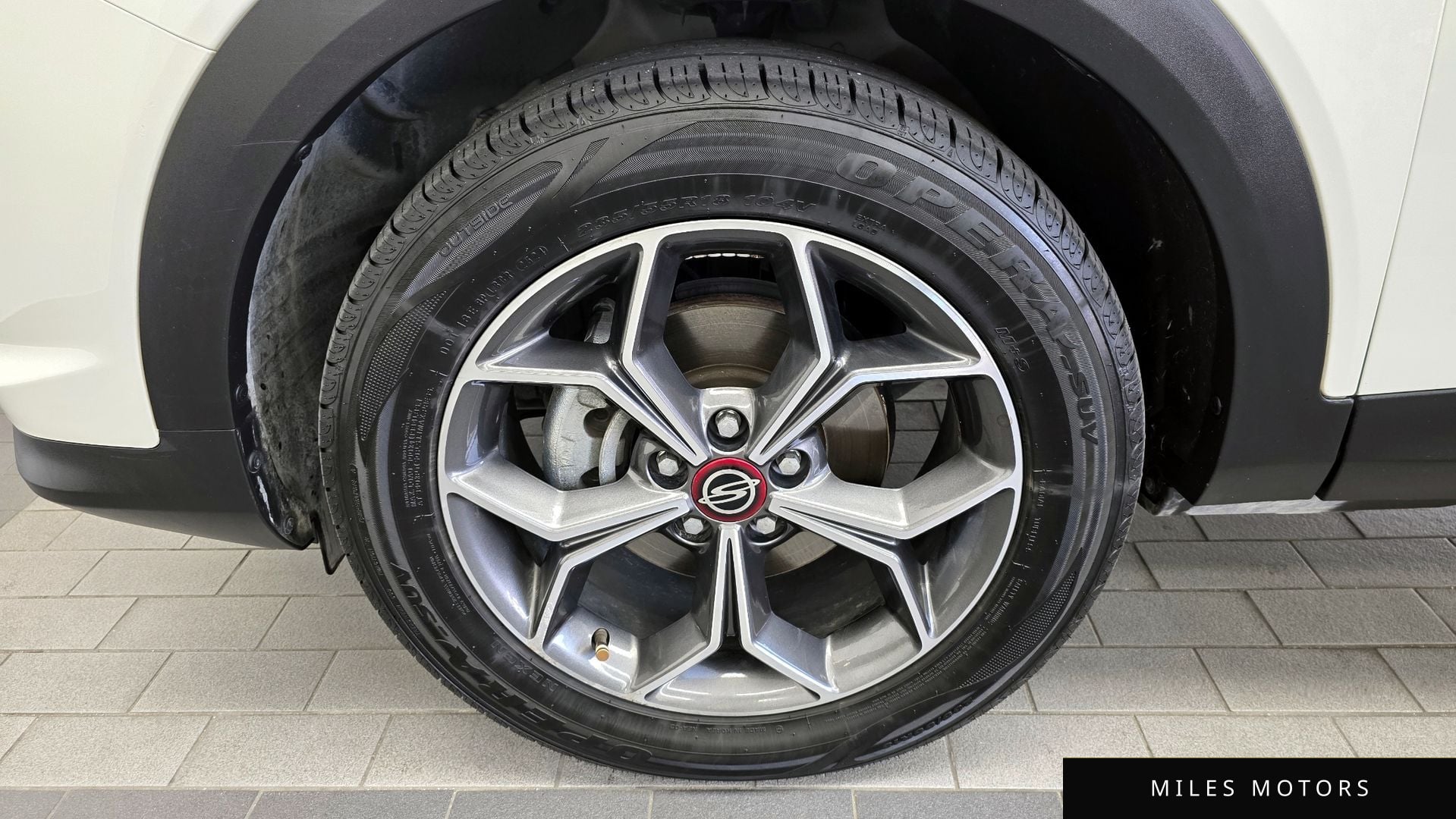KG Mobility Beautiful Korando 2022 — миниатюра 5