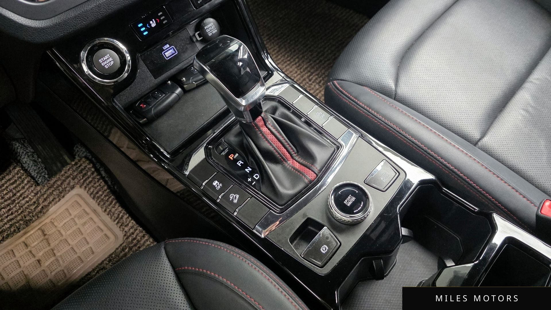 KG Mobility Beautiful Korando 2022 — миниатюра 9