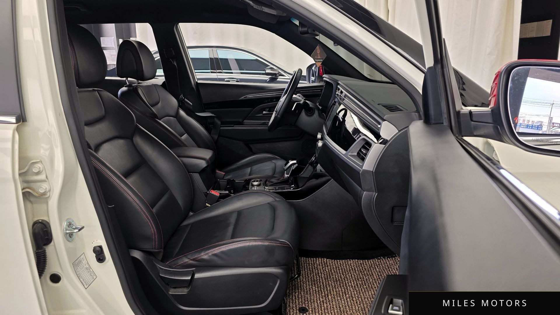 KG Mobility Beautiful Korando 2022 — миниатюра 11