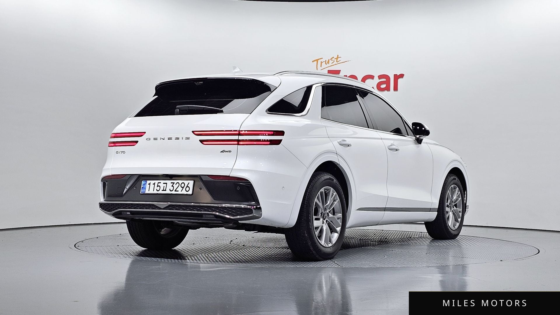 Genesis GV70 2025 — миниатюра 2