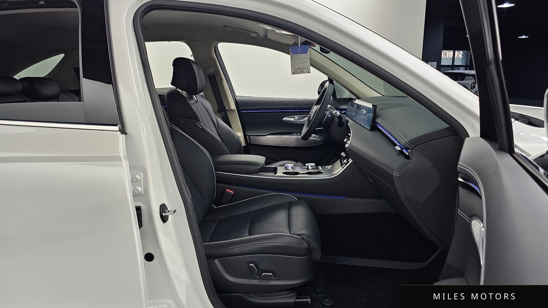 Genesis GV70 2025 — миниатюра 10