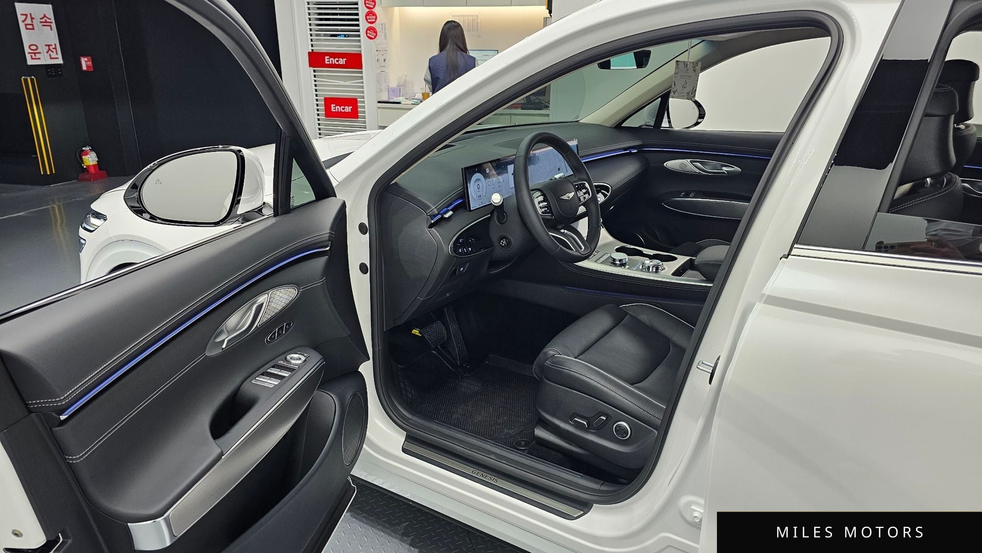 Genesis GV70 2025 — миниатюра 11