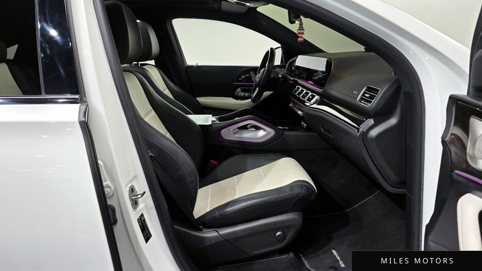 Mercedes-Benz GLE-Class W167 2022 — миниатюра 11