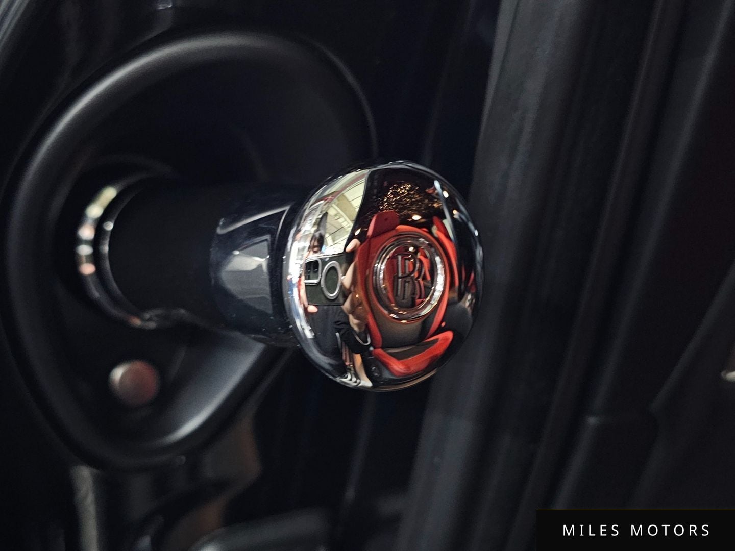 Rolls-Royce Wraith 2019 — миниатюра 11