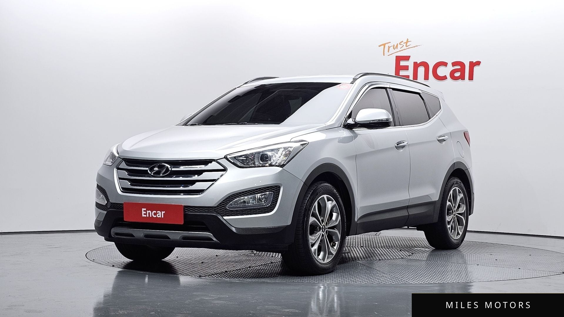 Hyundai Santafe 2015 — фото 1 из 12