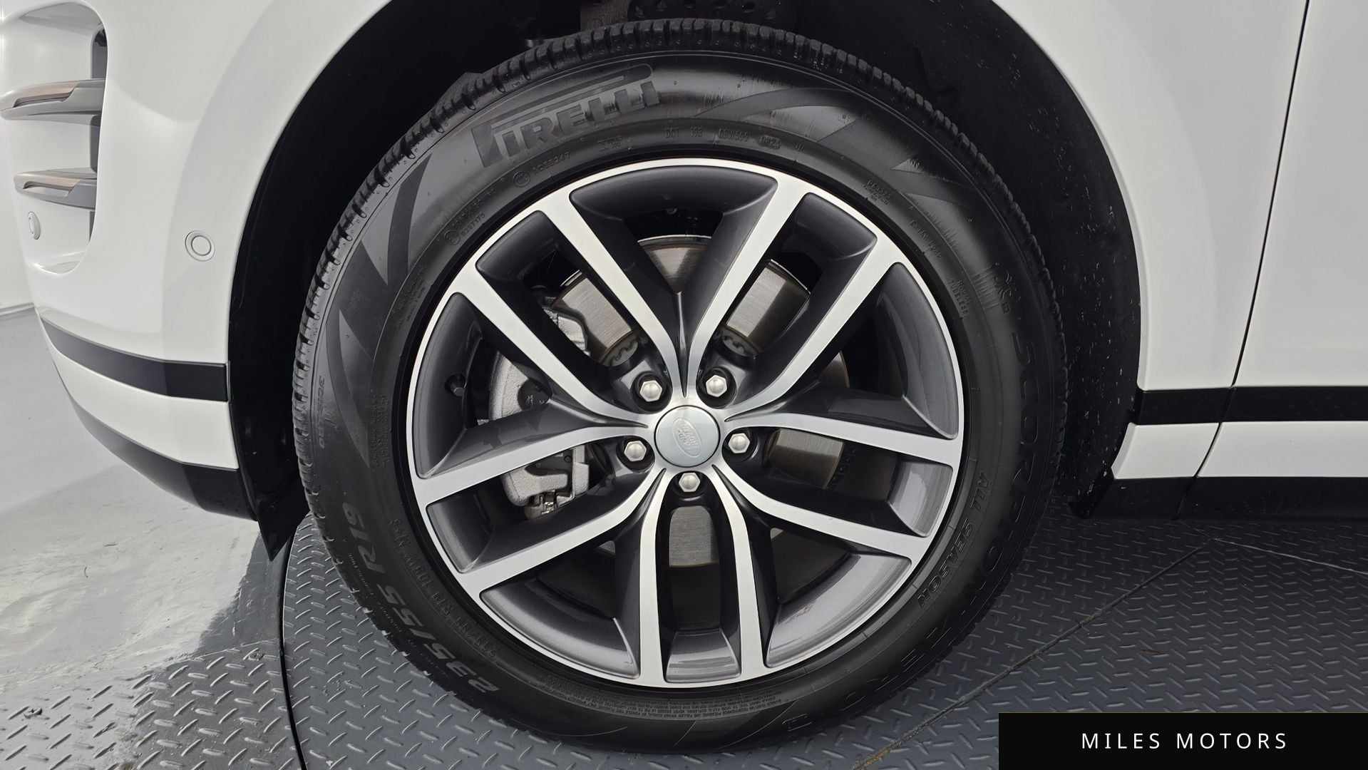 Land Rover 레인지로버 이보크 2024 — миниатюра 4