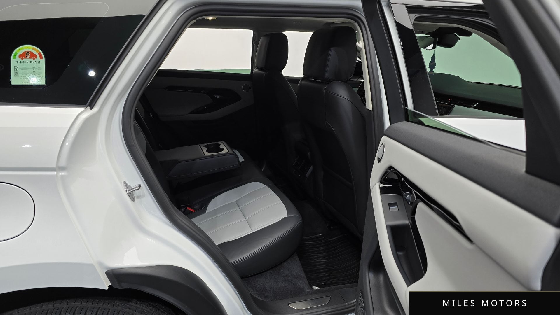 Land Rover 레인지로버 이보크 2024 — миниатюра 12