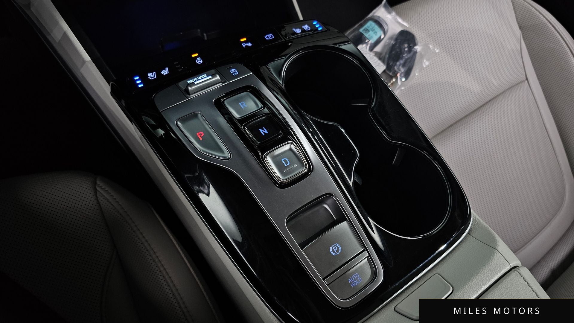 Hyundai Tucson 2023 — миниатюра 9