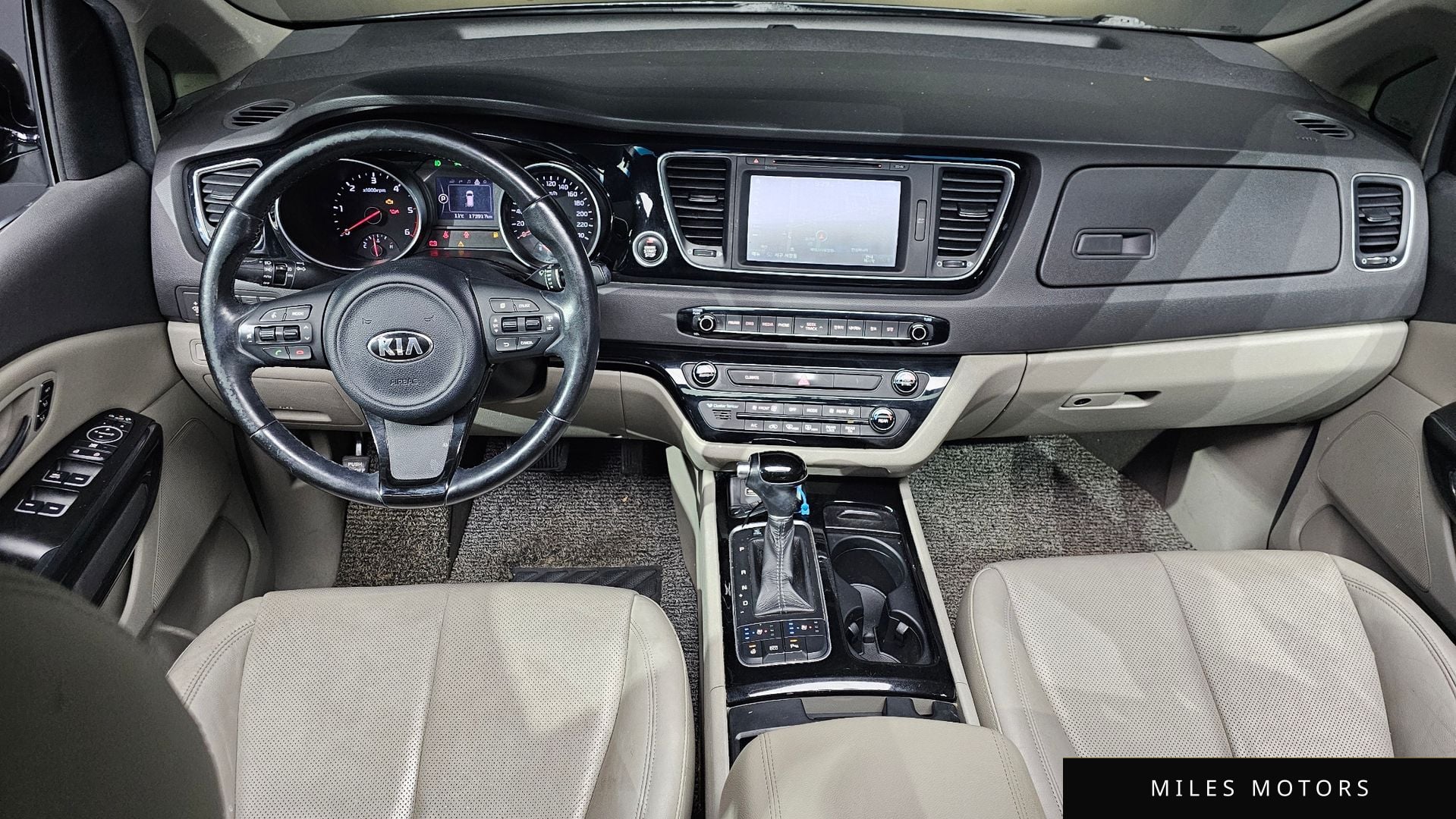 Kia Canival 2015 — миниатюра 7